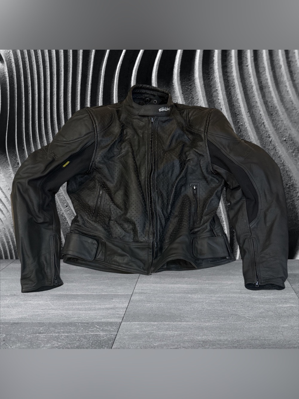 FIELDSHEER Men's Black Leather Motorcycle Biker Jacket Size 50 USA Made